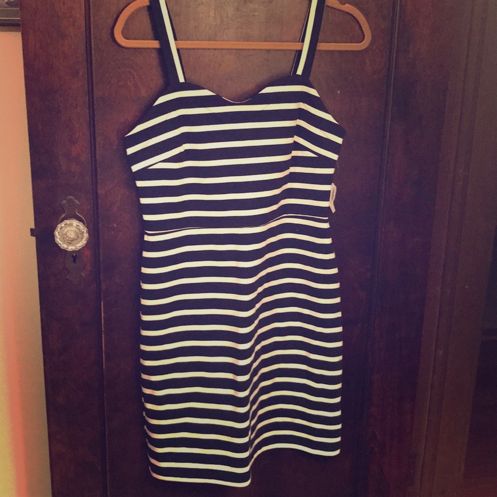 🛥Navy/White Stripe Dress 🛥